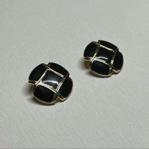 Vintage Poppy-Shaped?Clip On Earrings